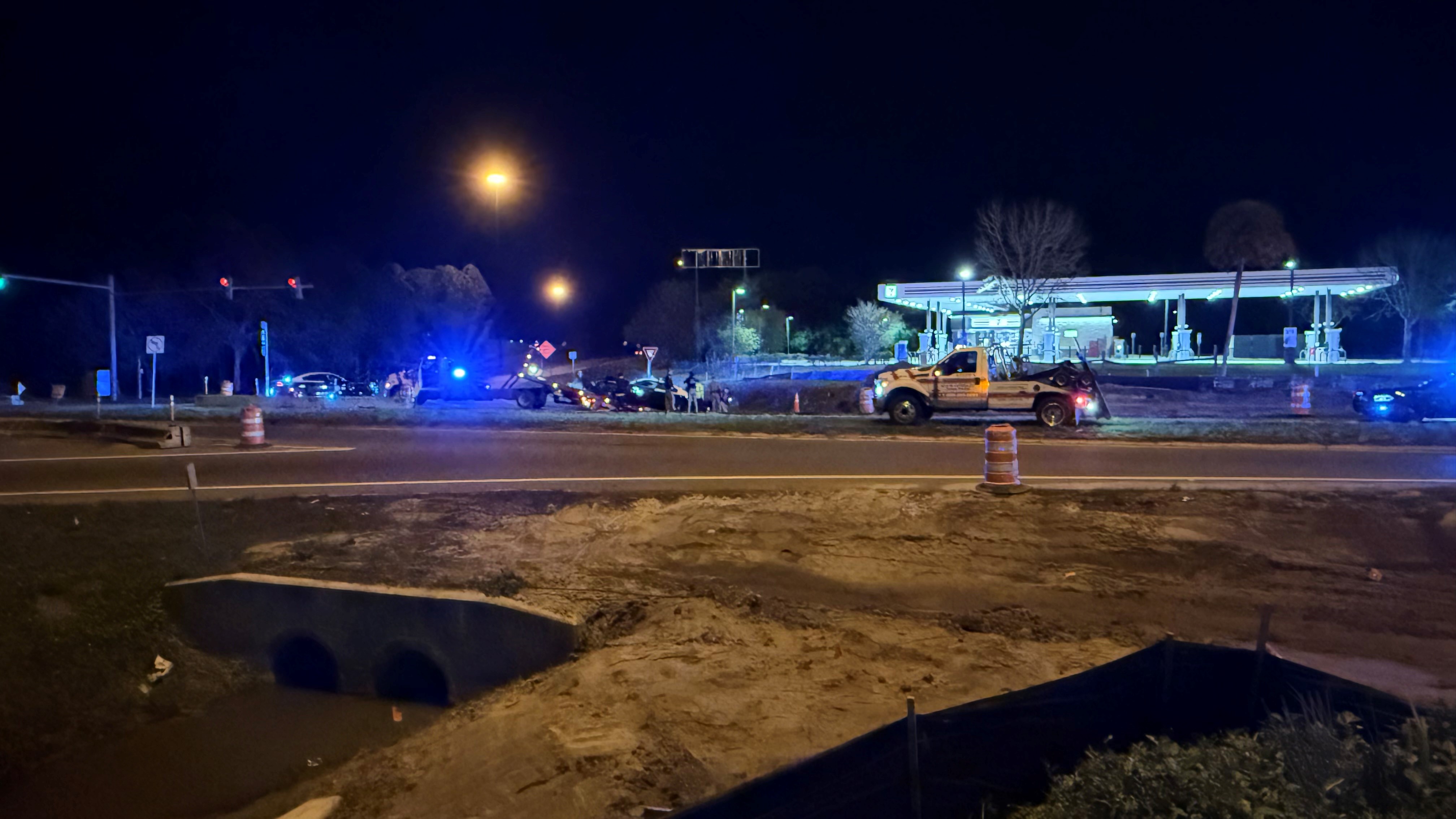 Patrol car crash blocks part of road near I-4: FHP