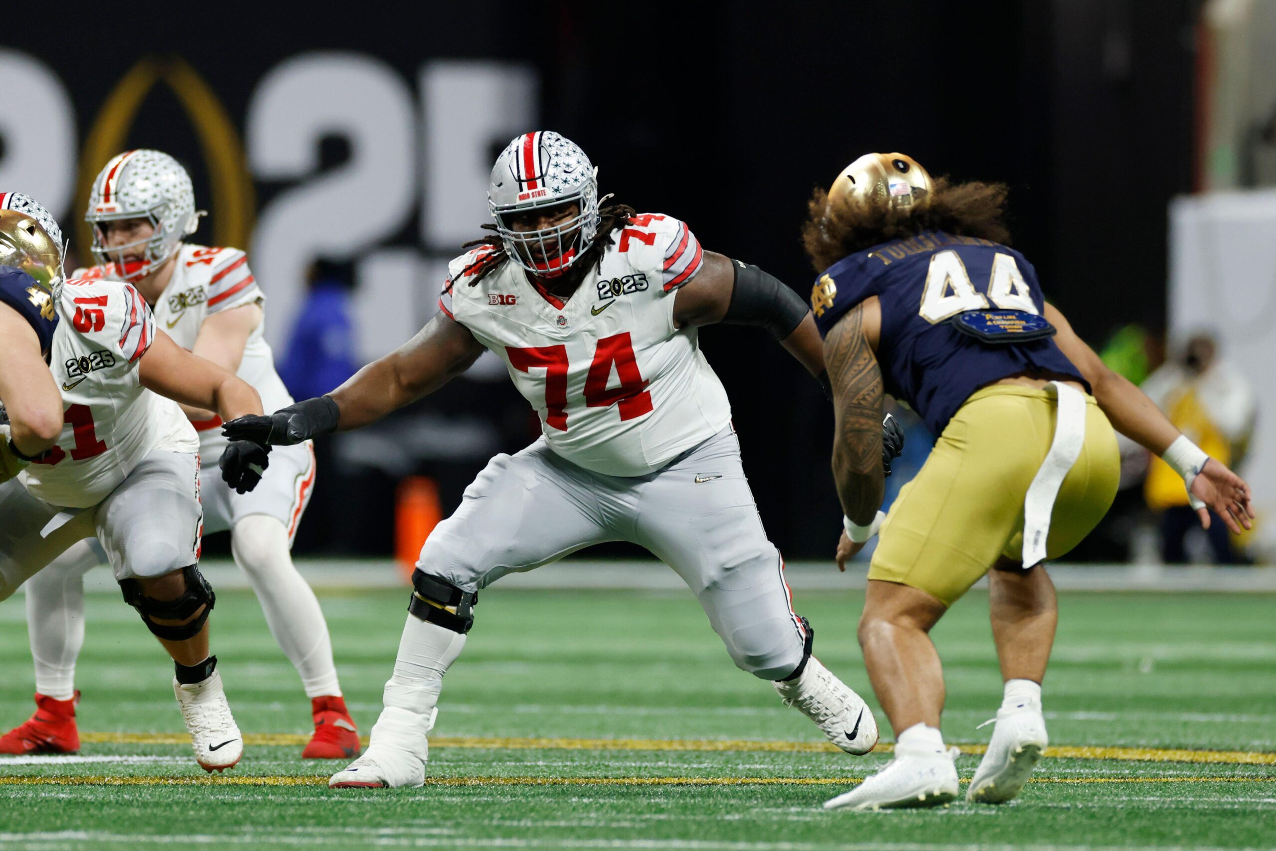  Kansas City Chiefs 7-round mock draft: Chiefs fortify the offensive line