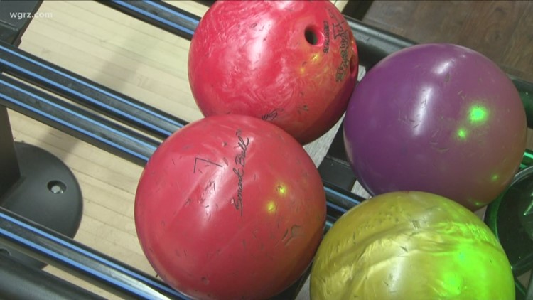 WNY Bowler makes history with Perfect 900 Series