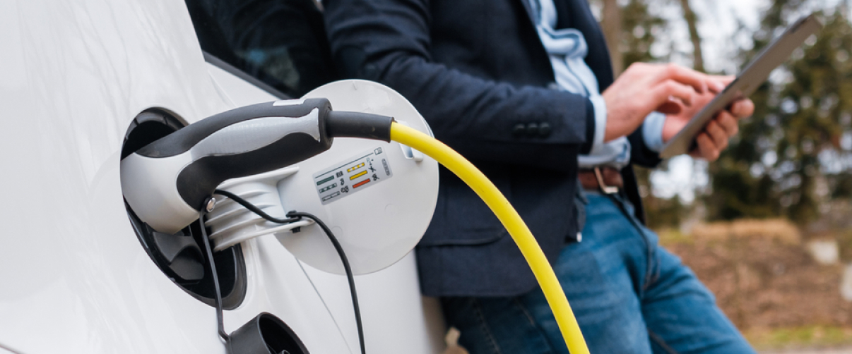  Plug-in Hybrid vs Traditional Hybrid: Understanding the Key Differences