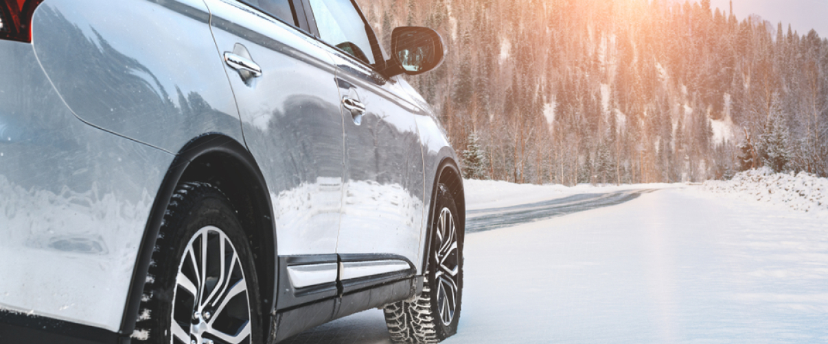 The Best SUVs for Cold Climates: Winter Driving, AWD, and Safety Compared