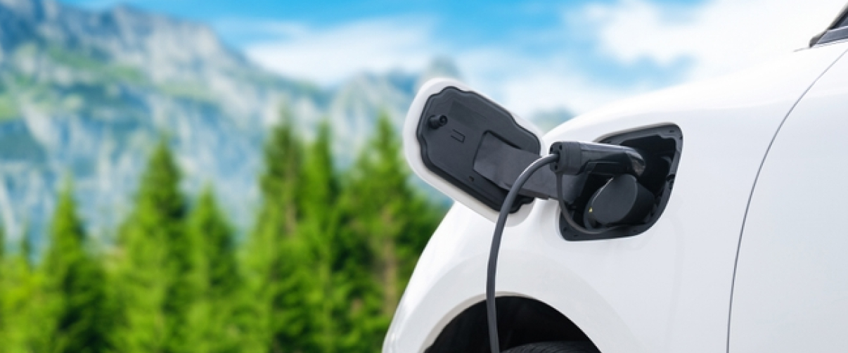  The Future of EV Charging: Wireless, Fast, and Ultra-Convenient