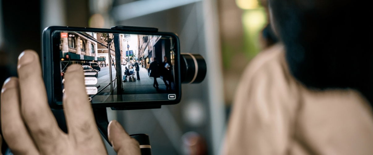  The Ultimate Camera Shootout: Can a Smartphone Replace Your DSLR?