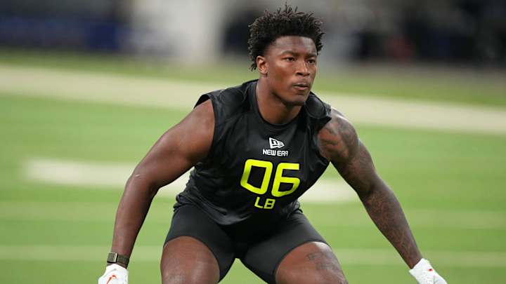 Listen: Conference Call With New Cincinnati Bengals Linebacker Barrett Carter