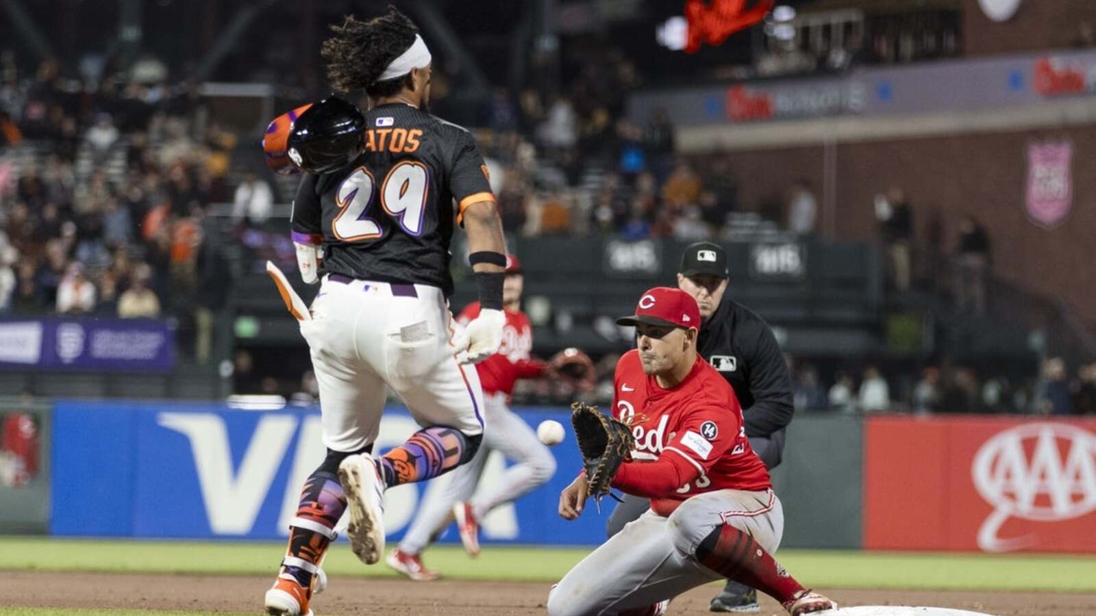 Nick Lodolo spearheads Reds’ shutout of Giants