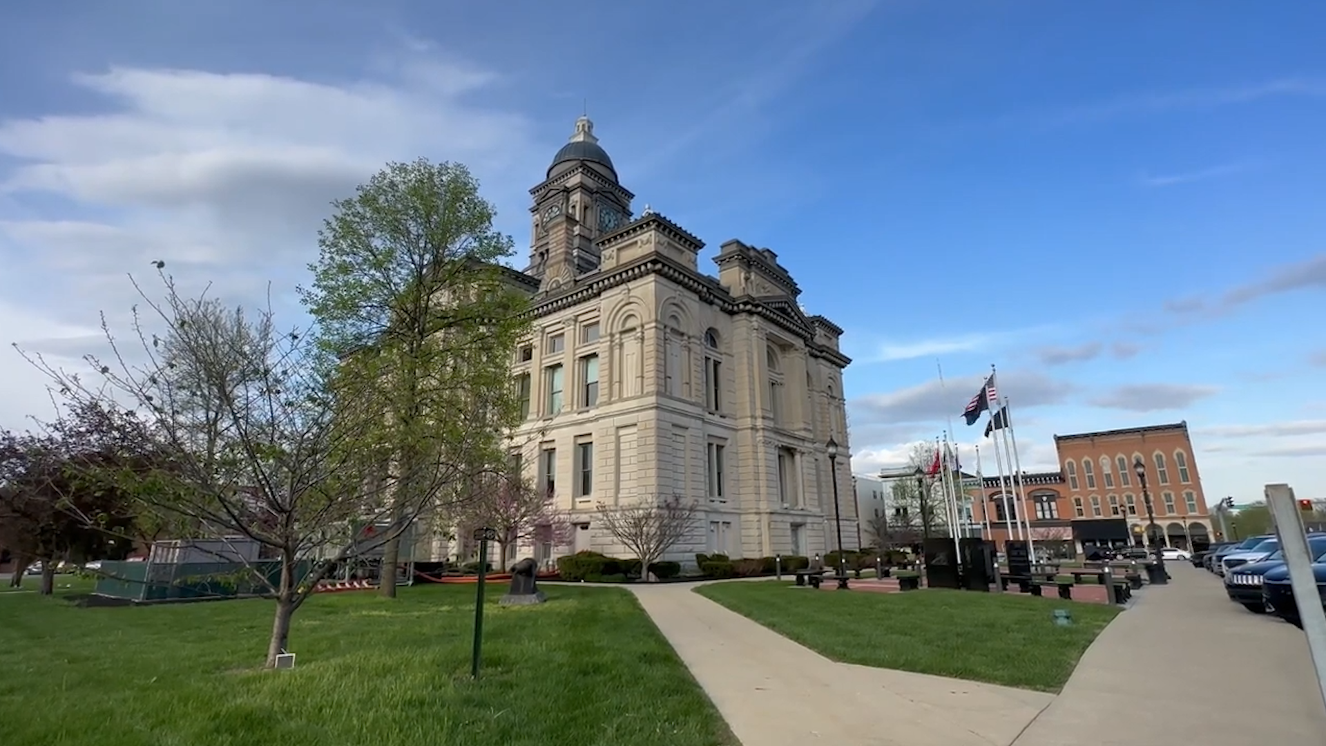 Frankfort High School teacher under investigation for alleged inappropriate relationship