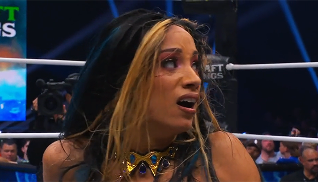  Mercedes Mone Has Gear Travel Issue En Route To AEW Dynamite