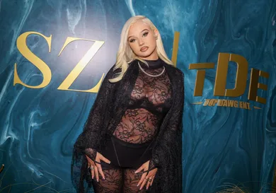  Alabama Barker Catches Heat For Goading Her Friends Into Risky Pranks