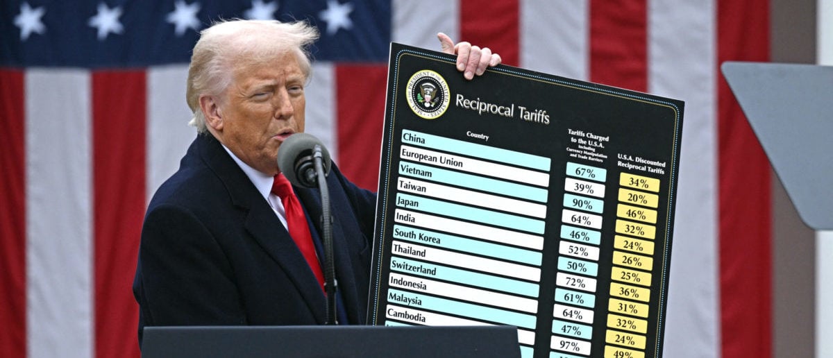  FACT CHECK: Did Trump Say Lee Iacocca Endorsed His Tariff Plan?