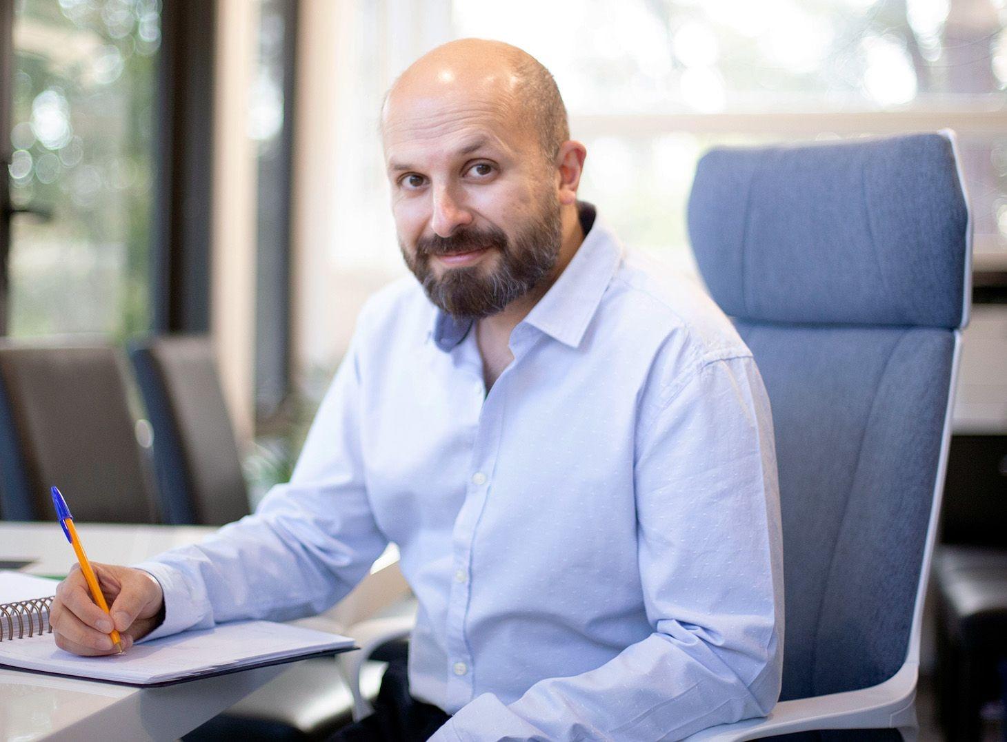  Halifax drivers warned as research reveals sleep apnoea significantly increases risk of serious car crashes