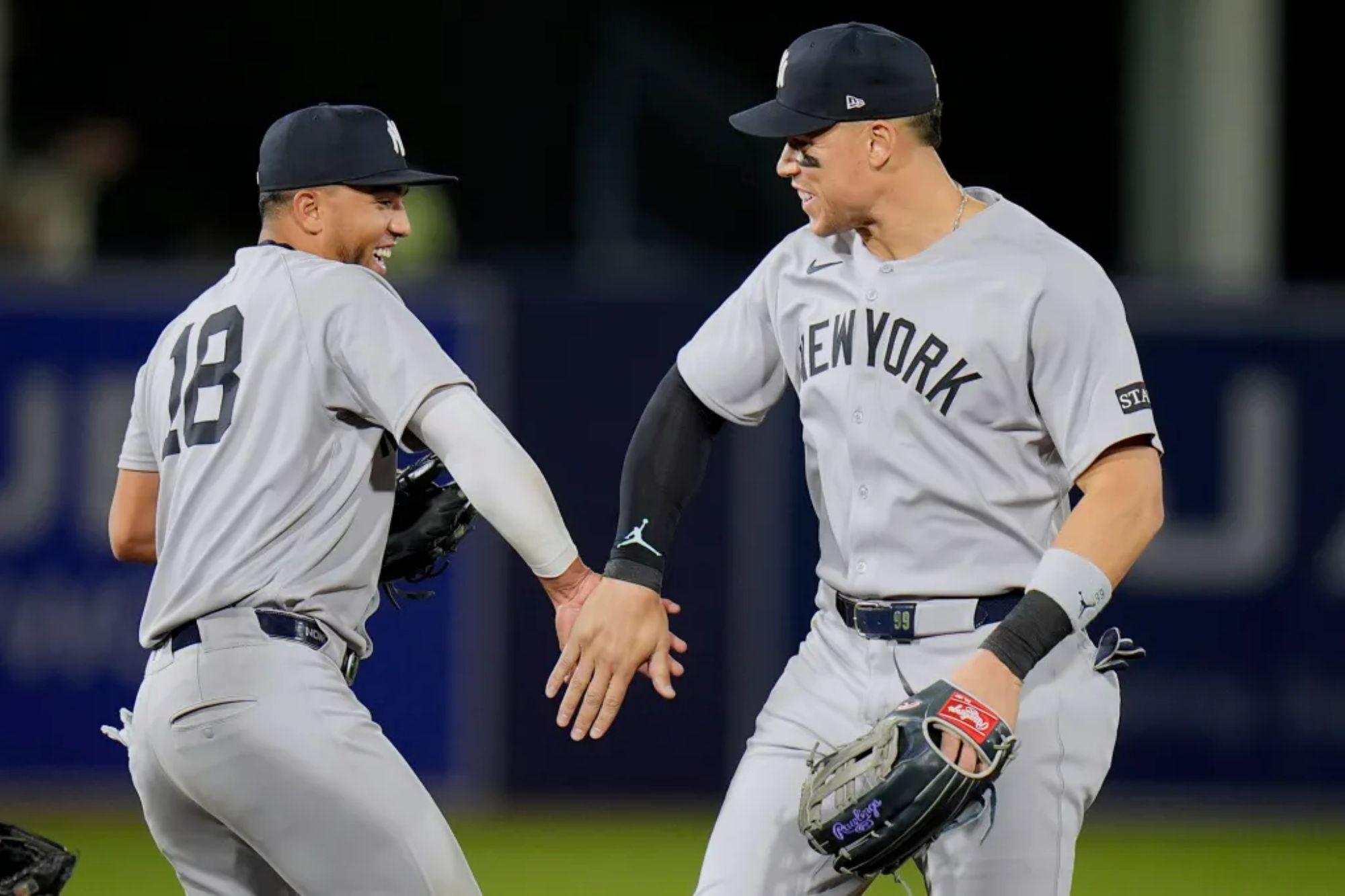 Yankees slugger Aaron Judge flexes arm power against Rays
