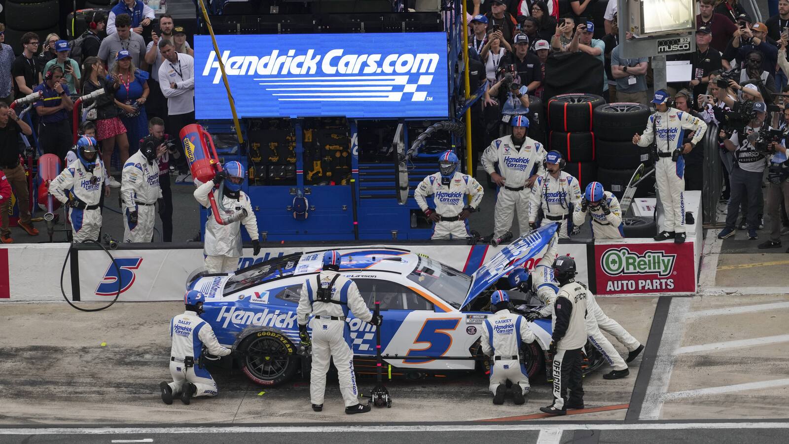 ‘It Takes More Balls’: Dale Earnhardt Jr. Shoots Down Kyle Larson Slander After Failed Attempt at the Double