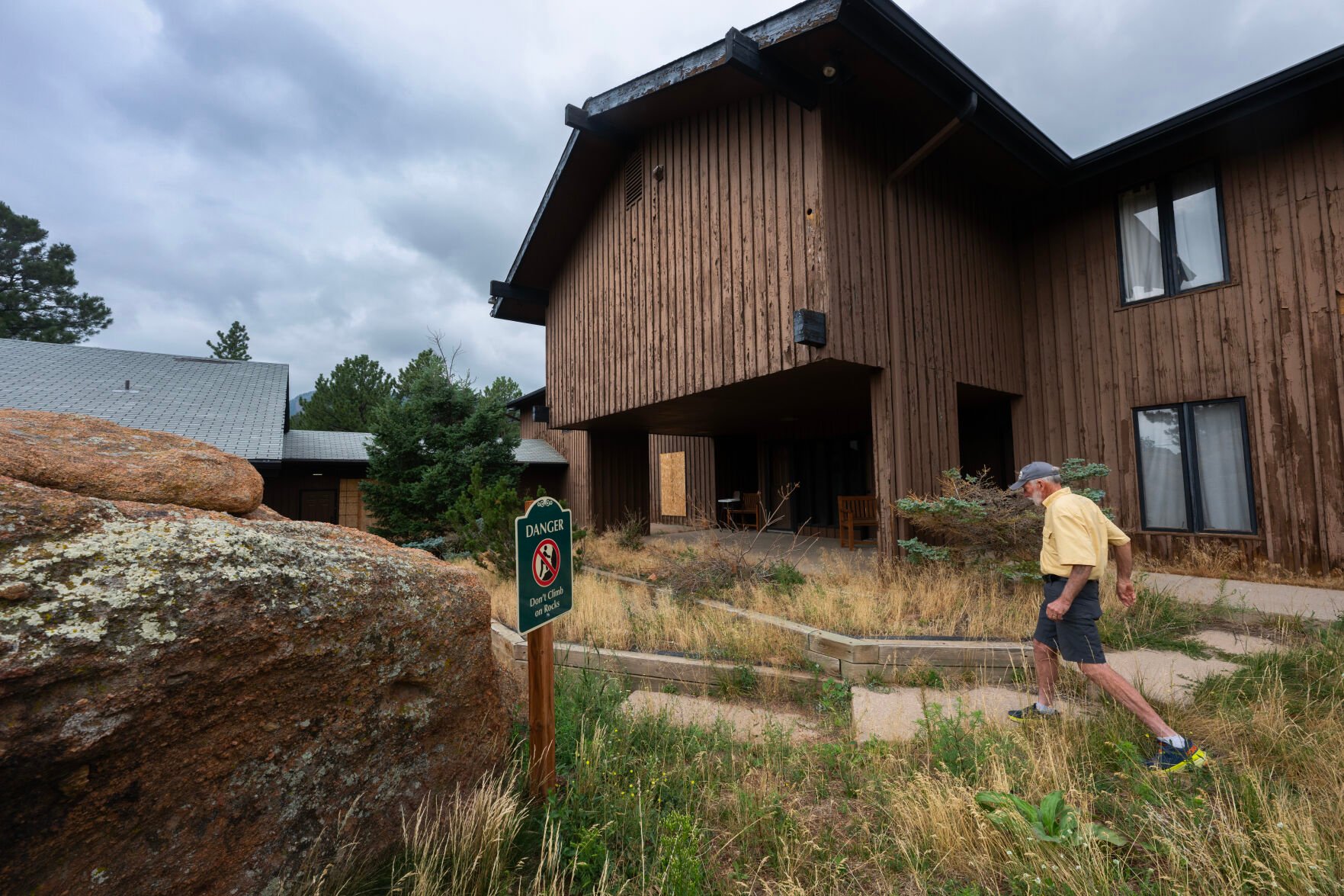  Palmer Lake to take proposals on abandoned Elephant Rock buildings