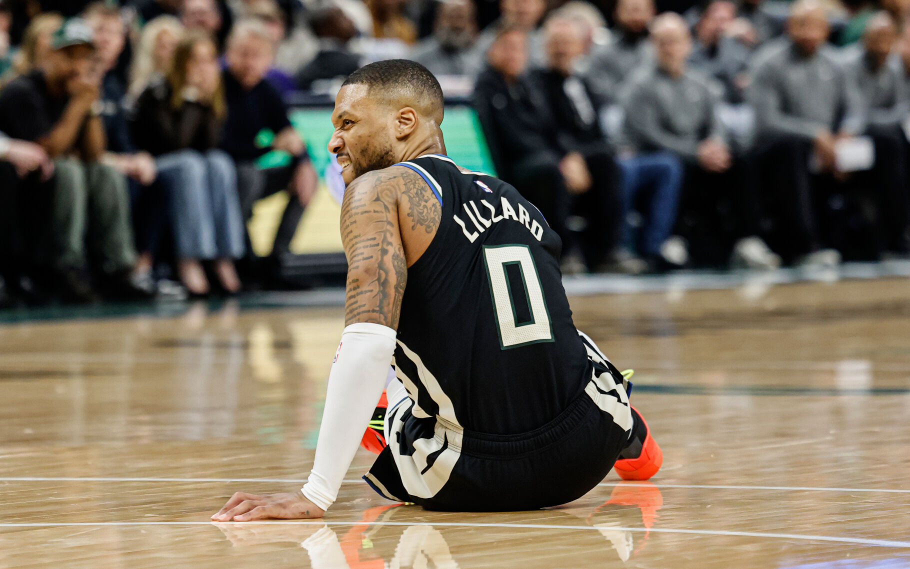 Bucks’ Damian Lillard has surgery to repair his torn Achilles tendon
