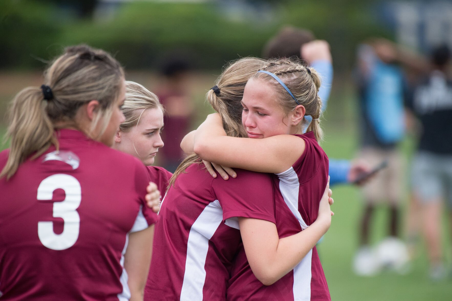 MOMENTUM SWING: Donoho girls can’t overcome early deficit in soccer semifinals
