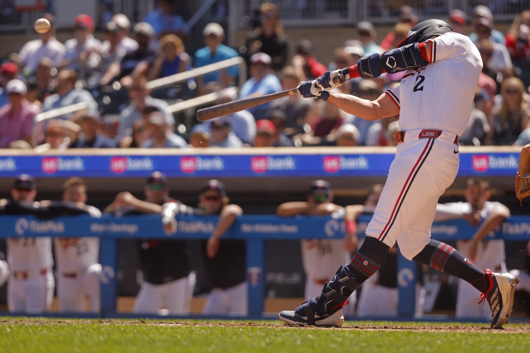 Brooks Lee’s go-ahead double in 8th leads Twins to 5-2 victory over Orioles for series sweep