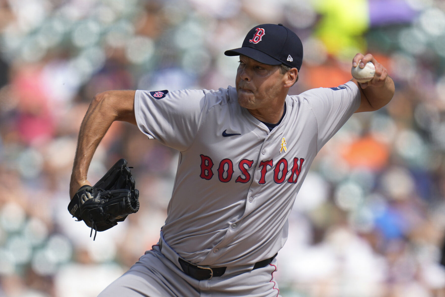 The Royals signed veteran Rich Hill to a minor league deal. They would be his 14th team if called up