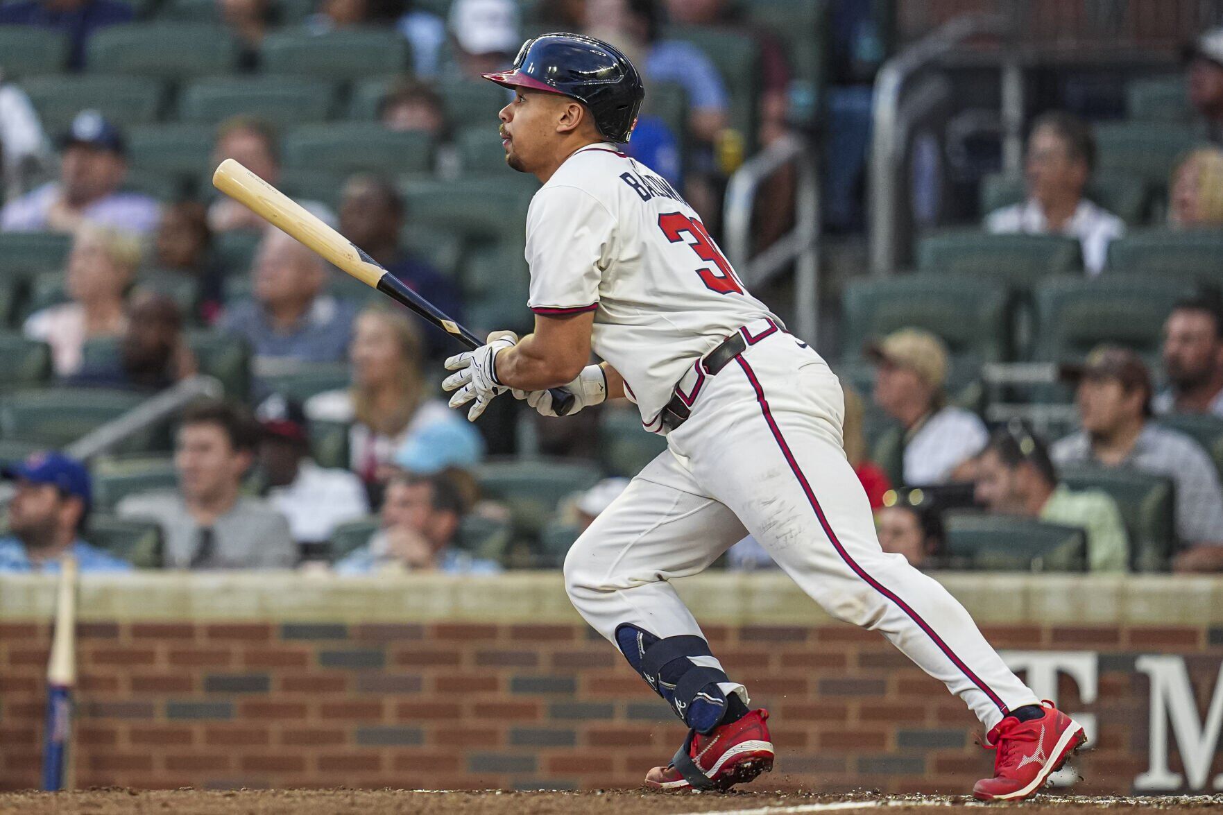  Schwellenbach, Baldwin Lead Braves to .500 for First Time of Season