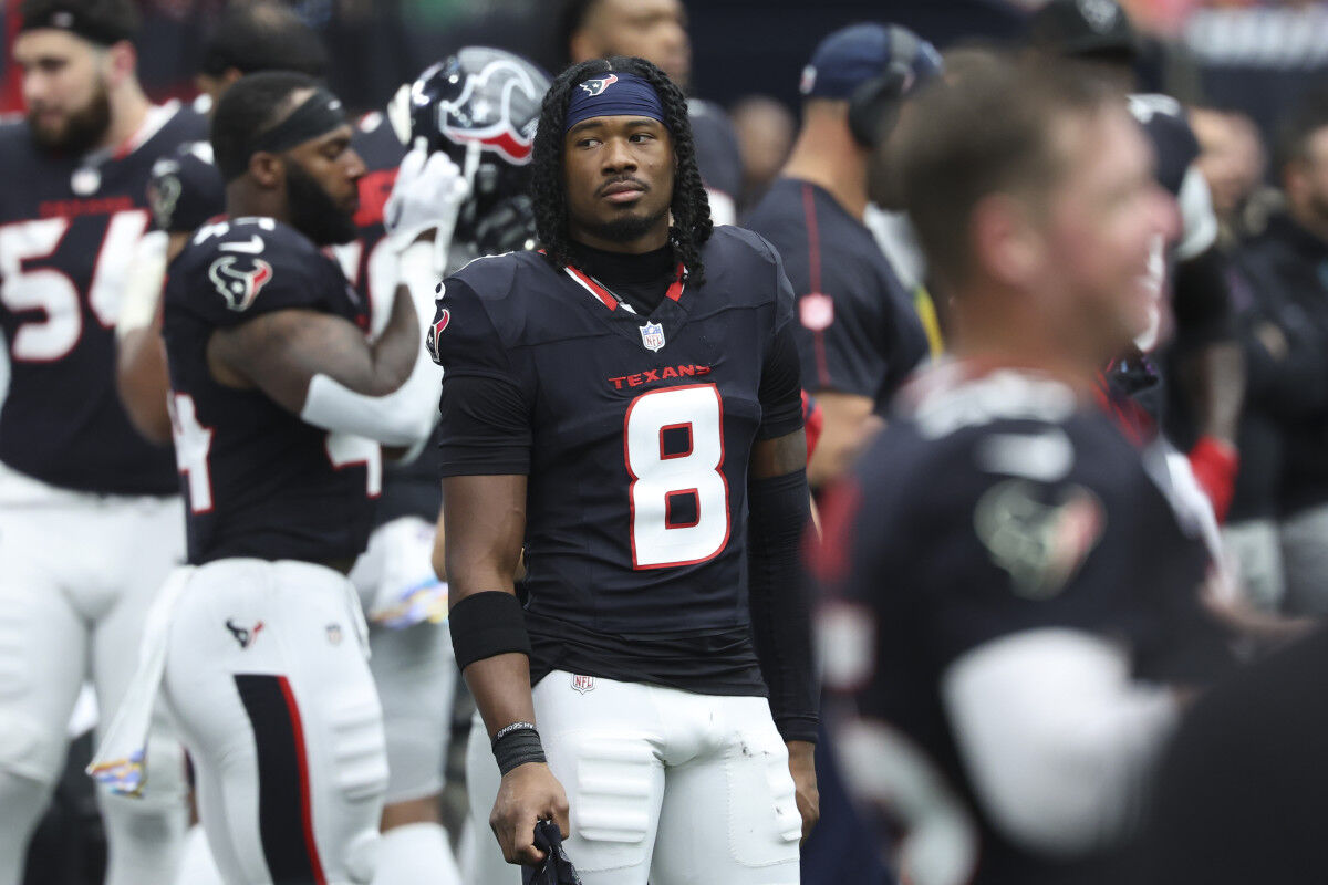  Fan-Favorite Texans WR Could Be On Trade Block