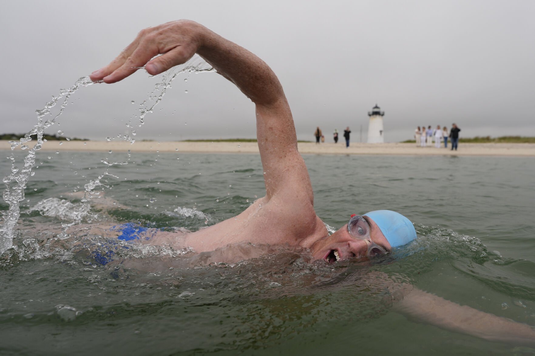 Endurance swimmer completes circumnavigation of Martha’s Vineyard ahead of ‘Jaws’ 50th