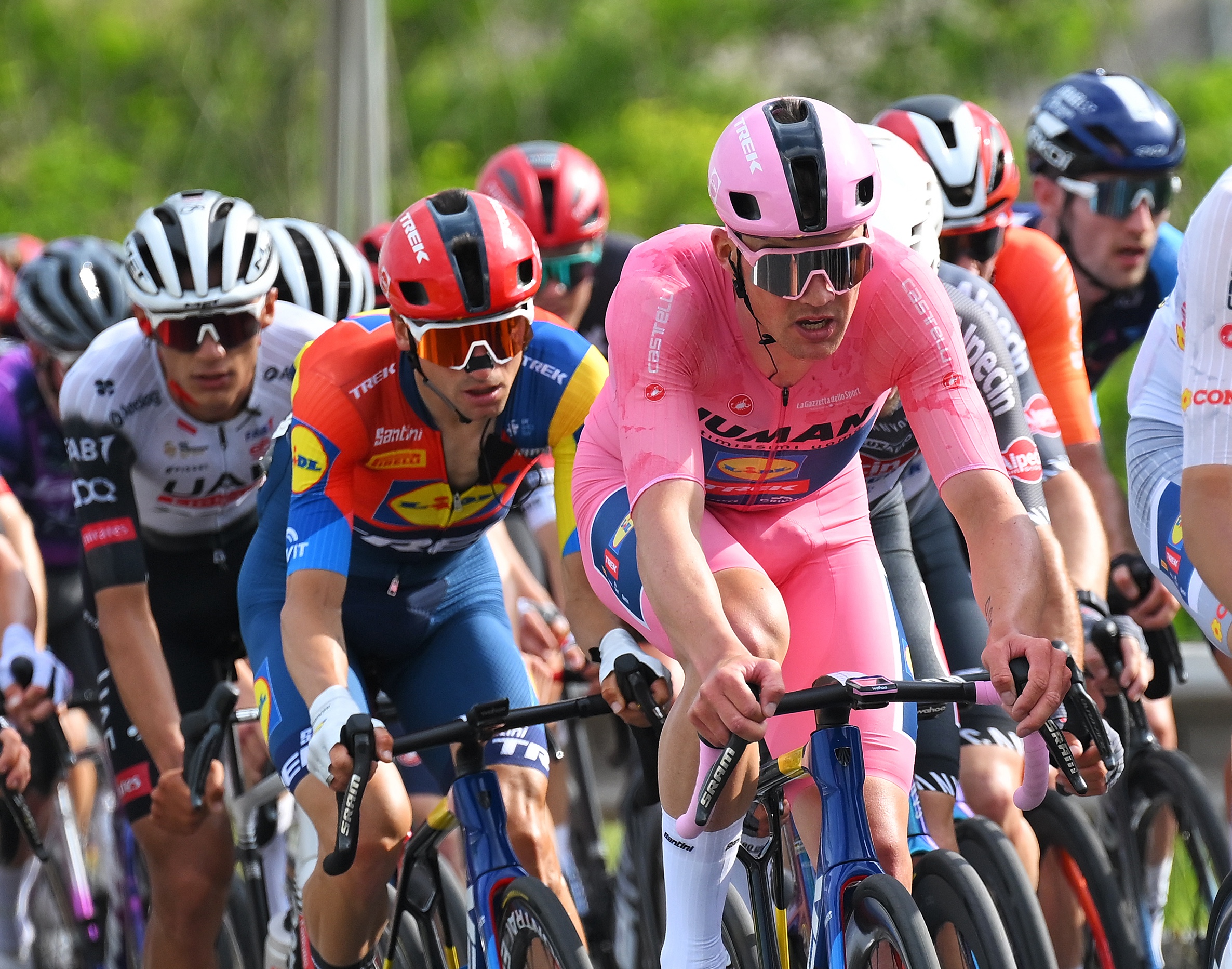 Giro d’Italia Stage 6 Live – Can anyone crack Mads Pedersen on the hilly ride to Naples?