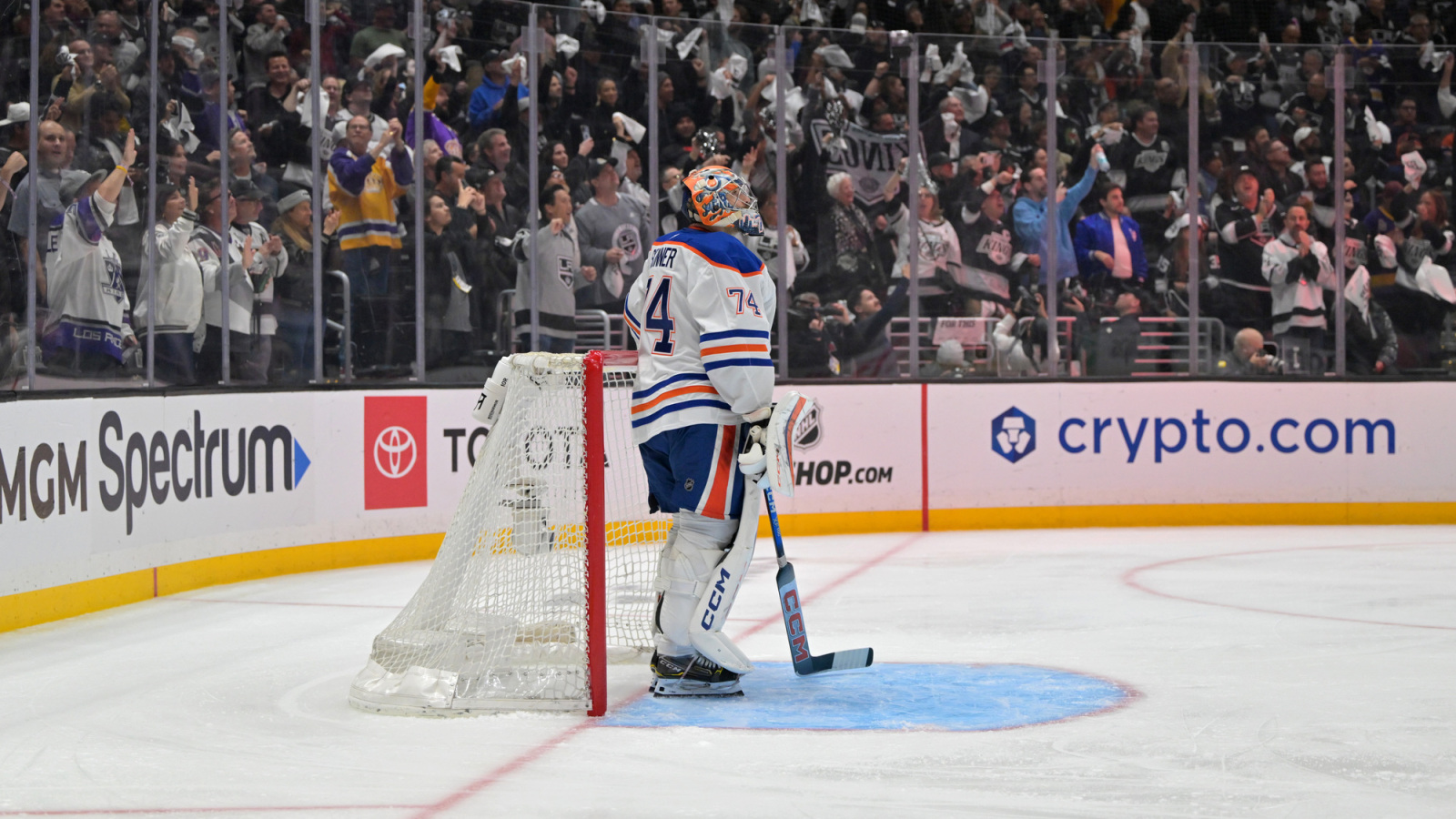 Oilers Fans Furious Over Stuart Skinner’s Comments After Crushing Game 3 Loss