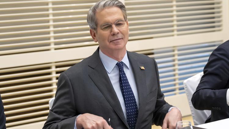  US and China begin 2nd day of tariff talks. No breakthroughs but Trump touts ‘great progress’