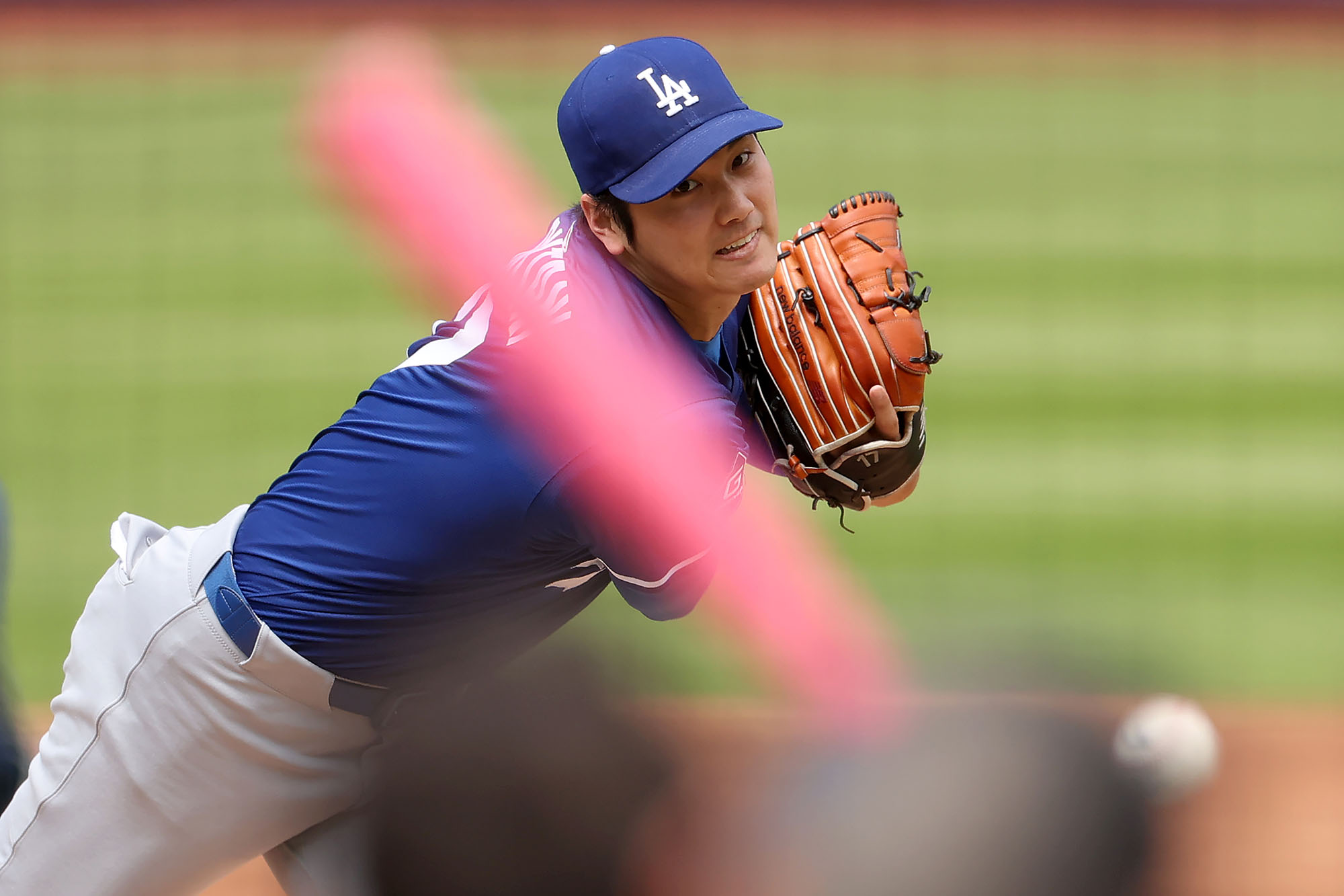 Shohei Ohtani draws crowd — including some Mets — pitching to live hitters again after surgery
