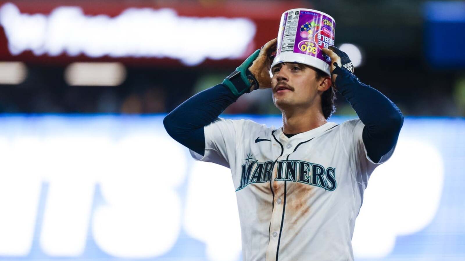  Cole Young, Mariners look for encore vs. Twins