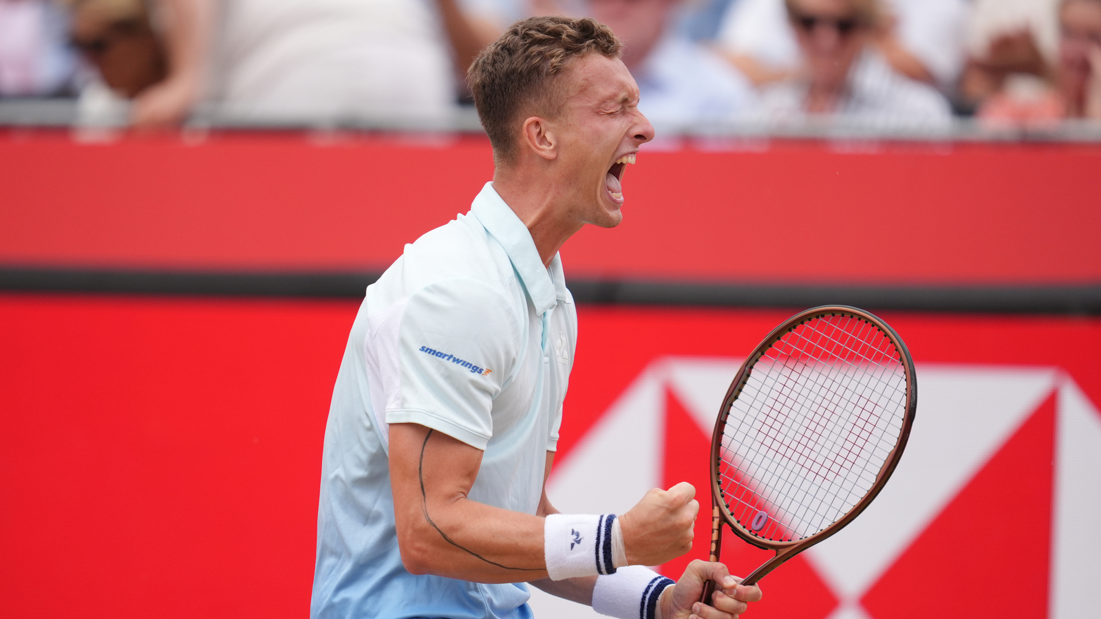  Home hope falls: Jiri Lehecka delivers shock defeat to Jack Draper at Queen’s Club