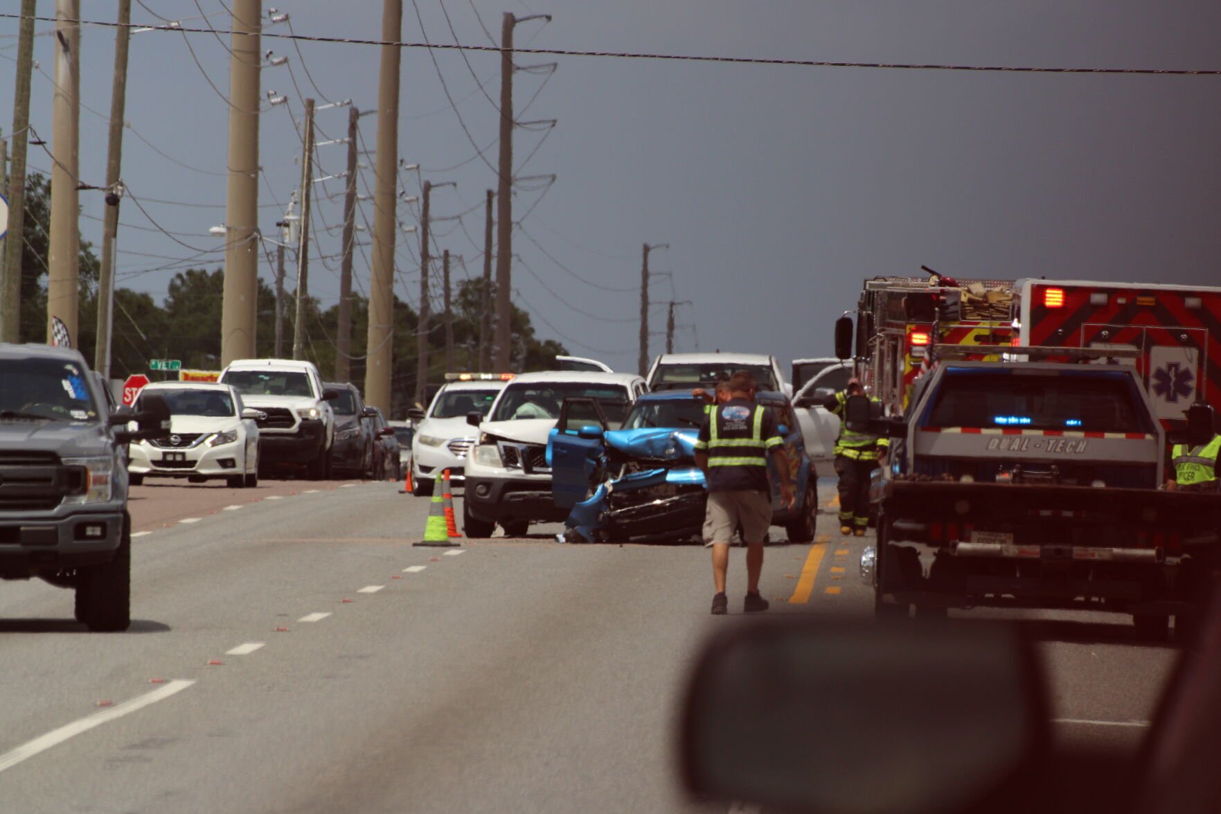 Crashes in Beverly Hills, Hernando, result in road blocks