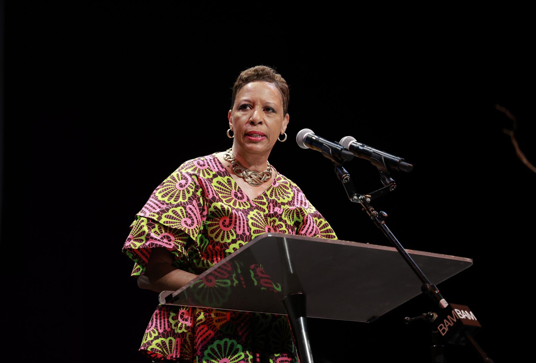  NYC budget talks come down to the wire as sticking points remain