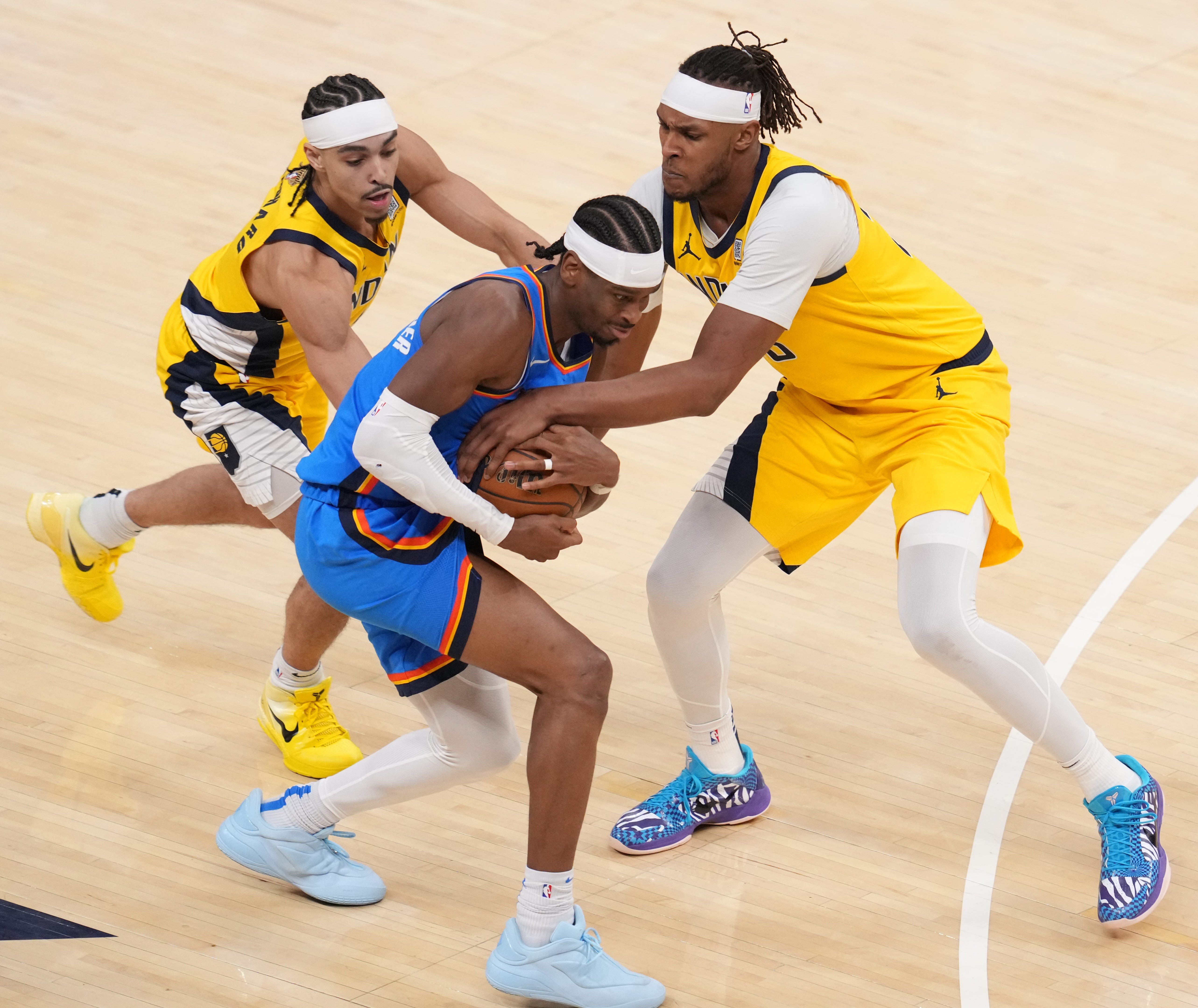 ‘Under the weather’: Ailing Myles Turner blocks two Chet Holmgren shots on same play