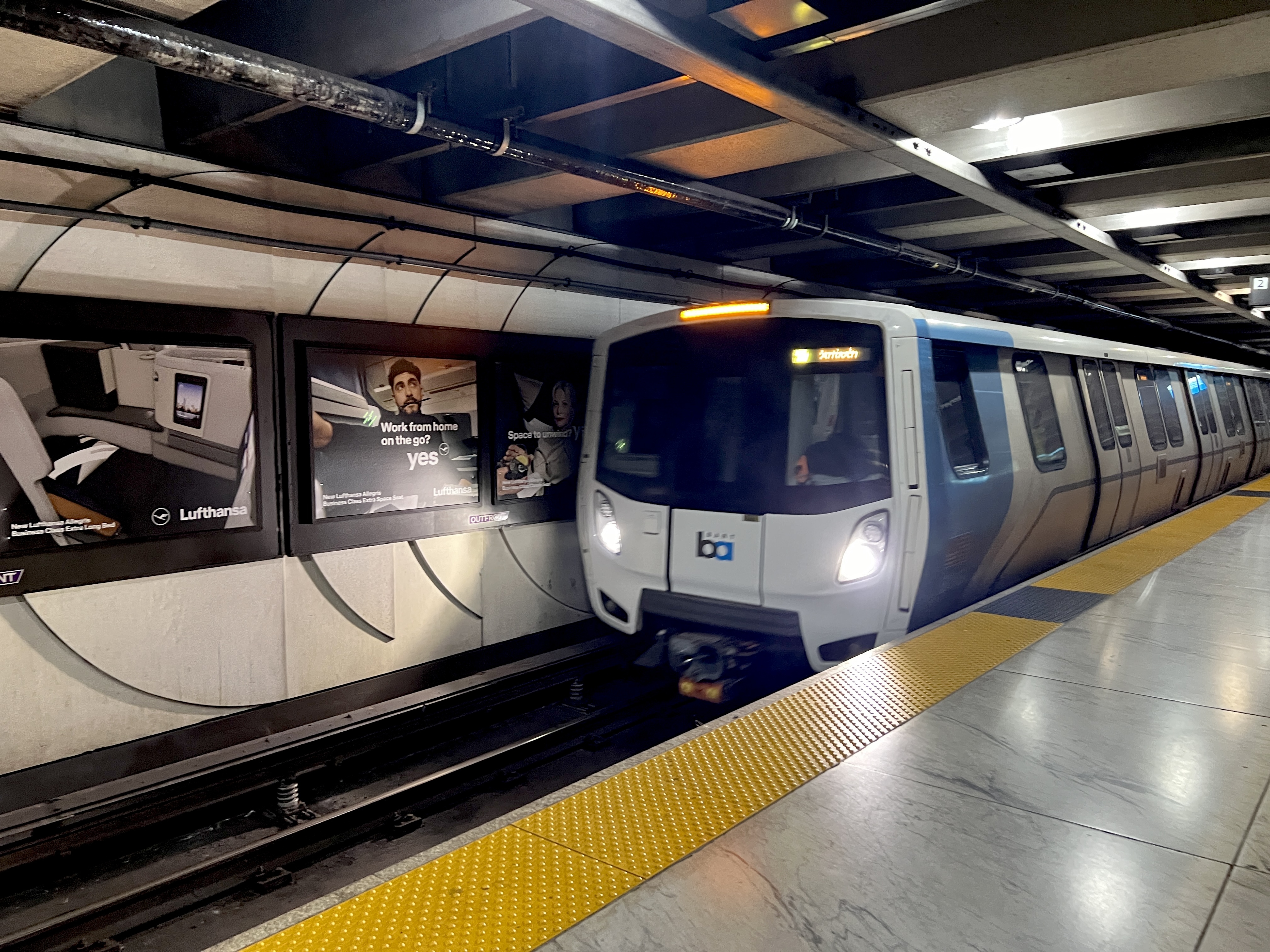  BART commuters face delays, partial service closures Wednesday