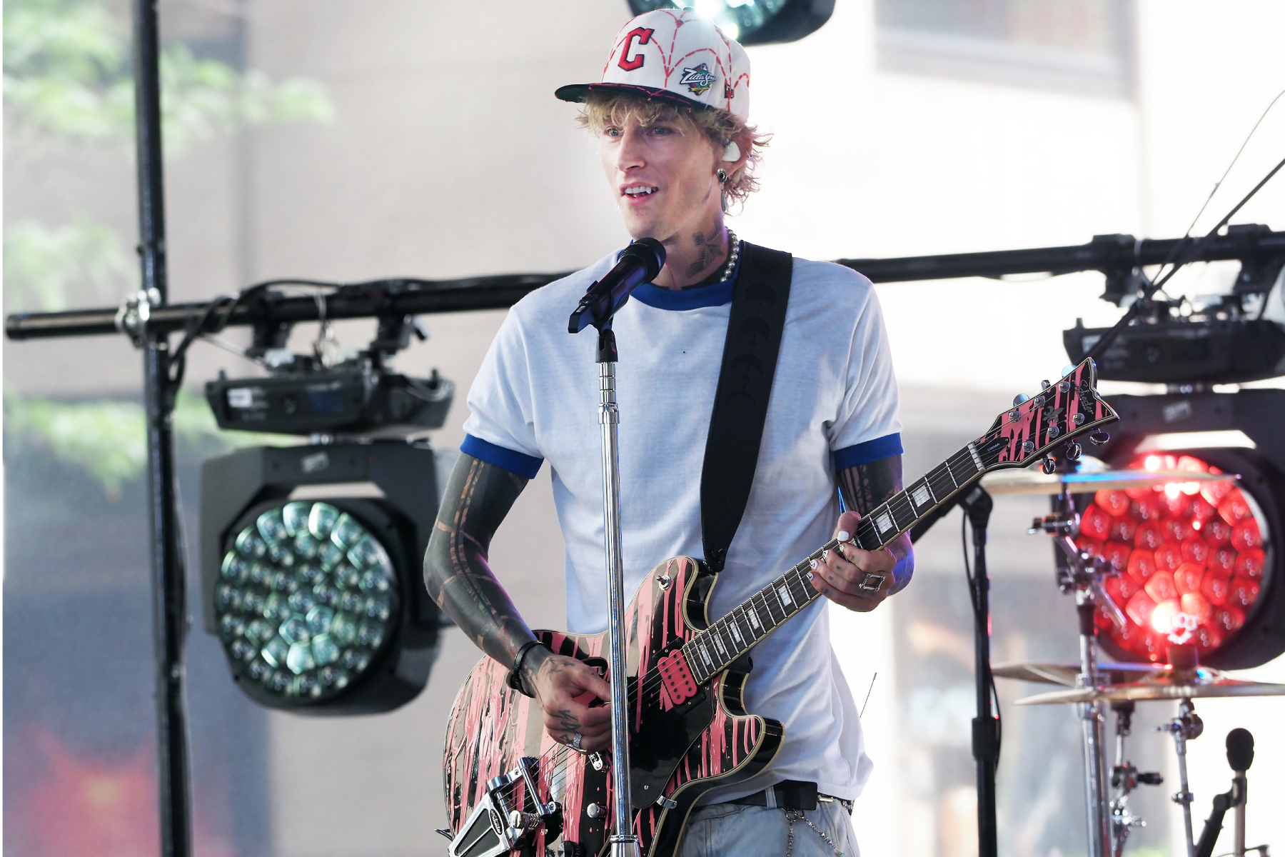  Machine Gun Kelly Jokes He Got Bob Dylan to Do His Album Trailer Through ‘Pure Desperation’