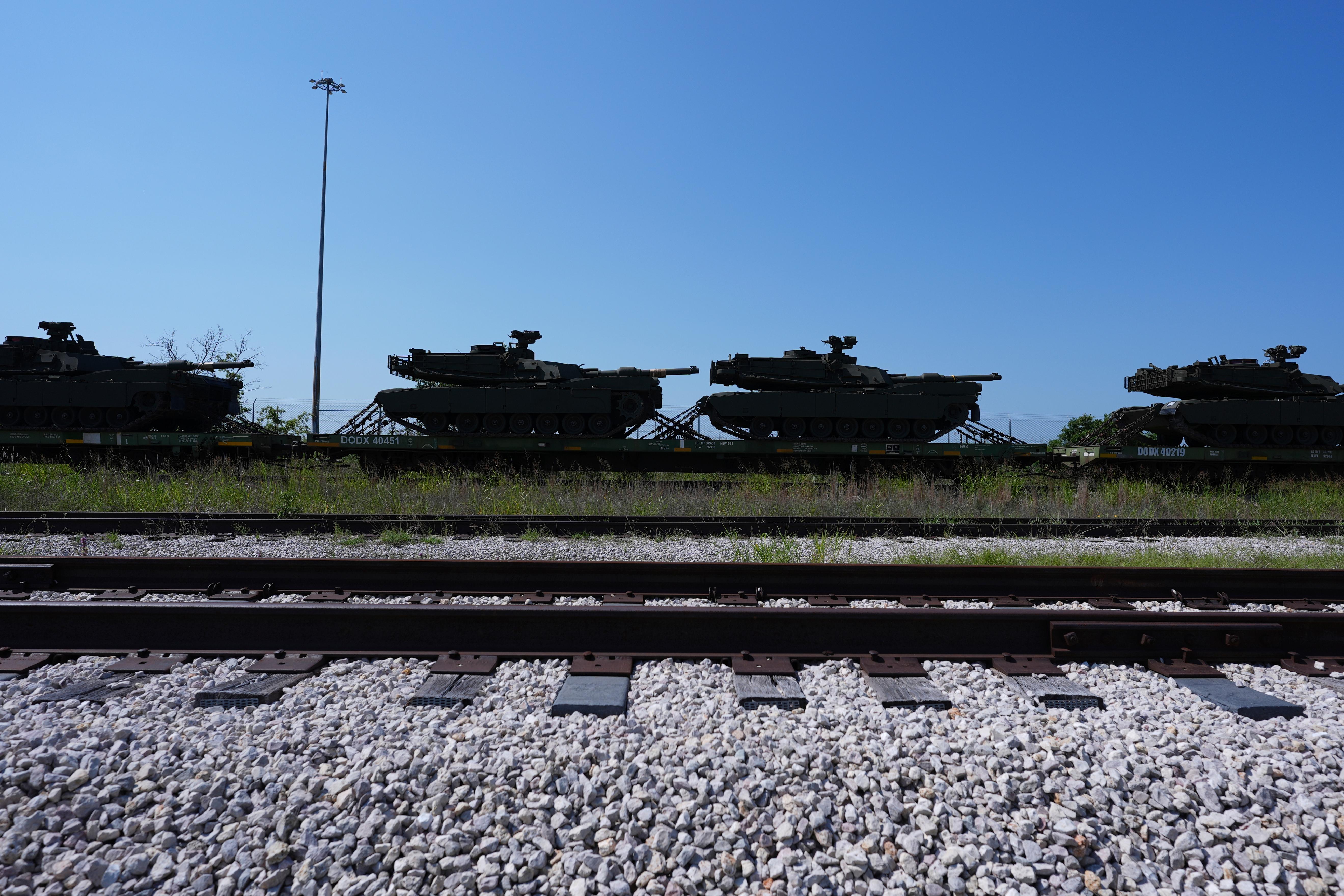 Photos: Preparations for Trump’s military parade marking the 250th anniversary of the US Army