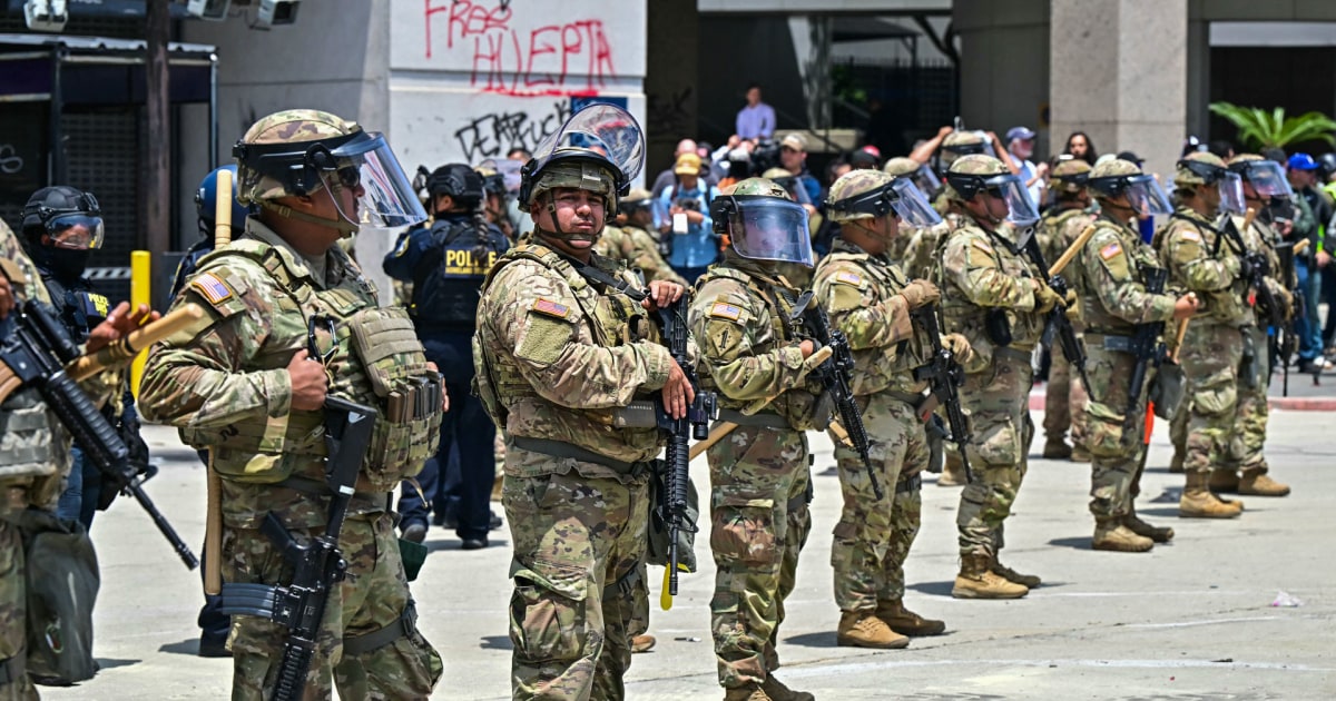  National Guard arrives in Los Angeles as ICE protests continue
