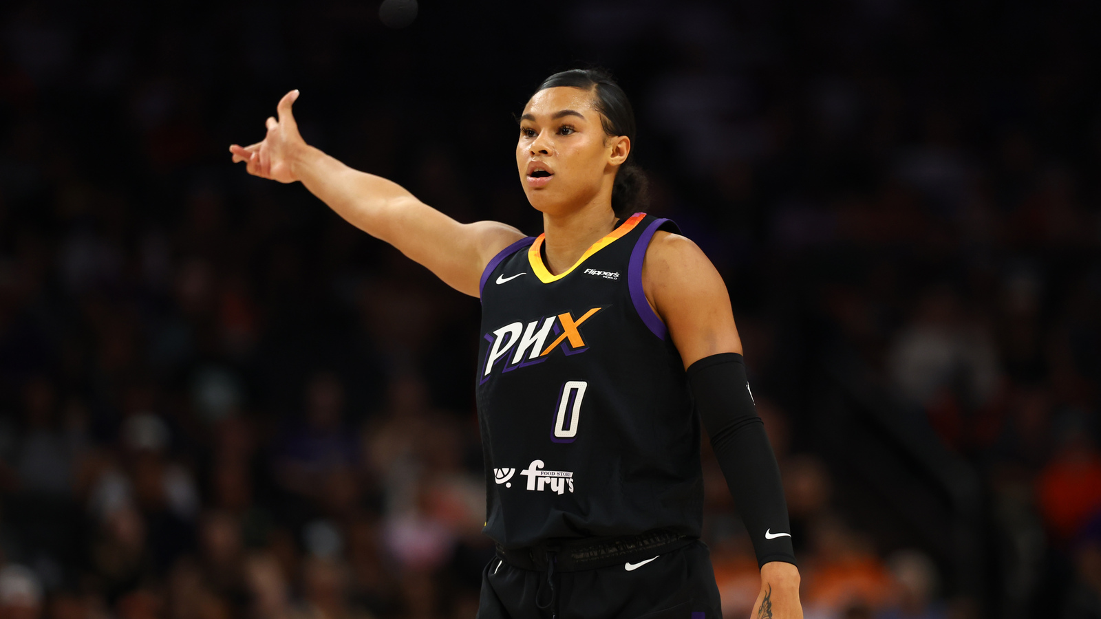 Hot Mercury team visits Connecticut Sun seeking ninth win