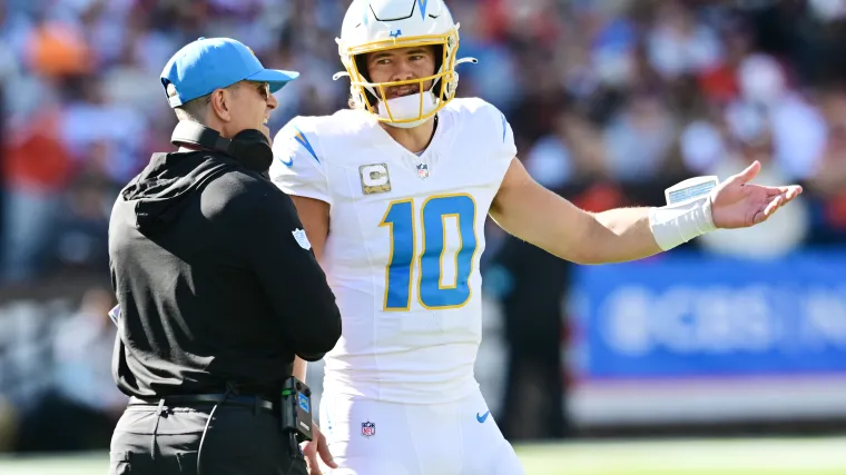 Chargers predicted to cut ties with Justin Herbert for shocking replacement in NFL legend’s take | Sporting News