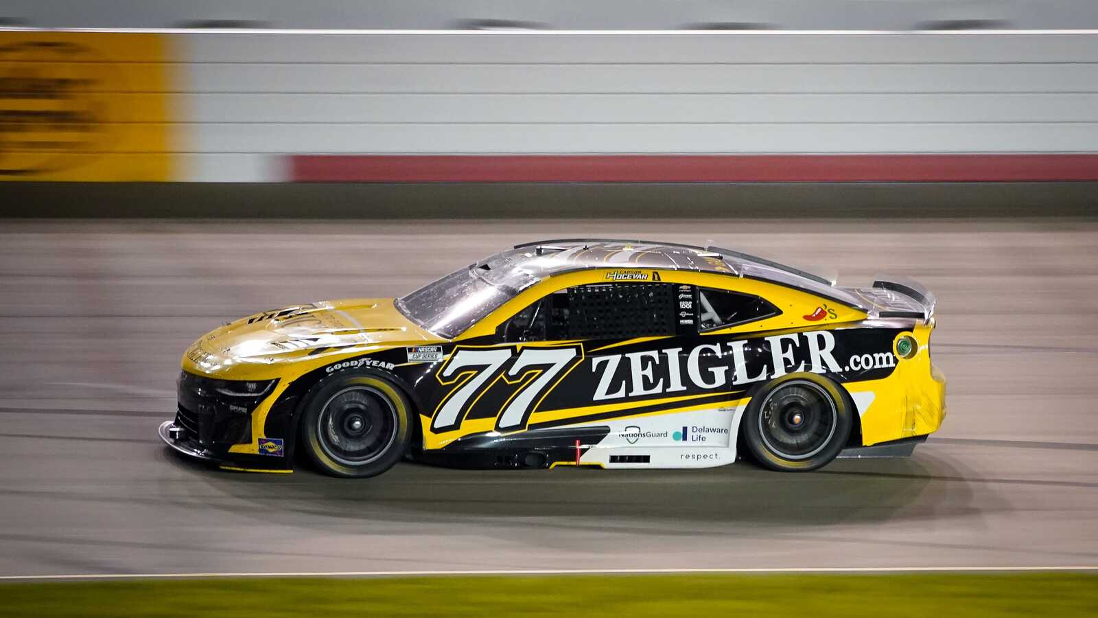  Carson Hocevar Wins Super Late Model Race Over Erik Jones & Others, Sets Tone for NASCAR Home Weekend at Michigan