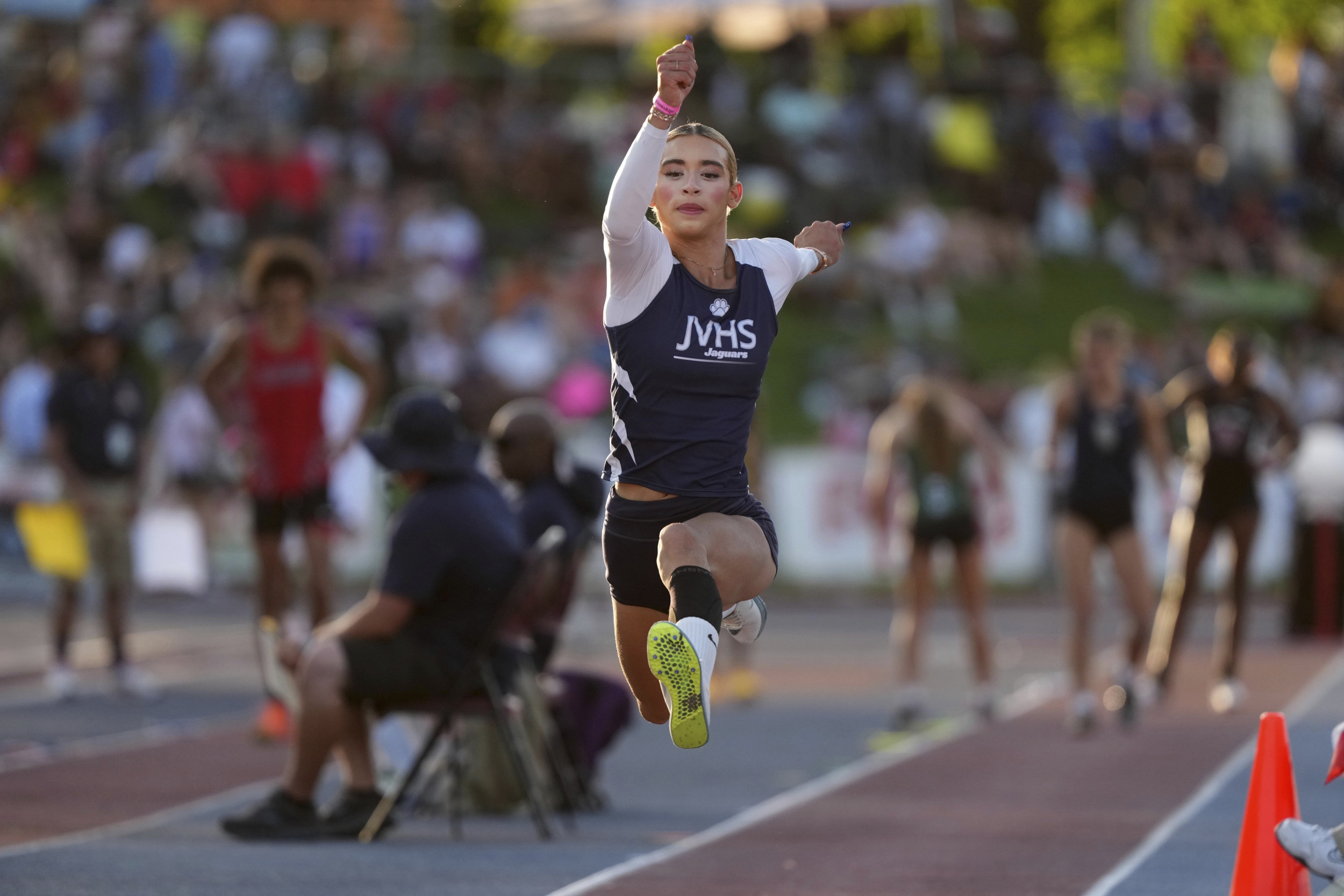  Trump Vows to Hit California With Fines For Allowing Trans Athlete to Compete: Live Updates