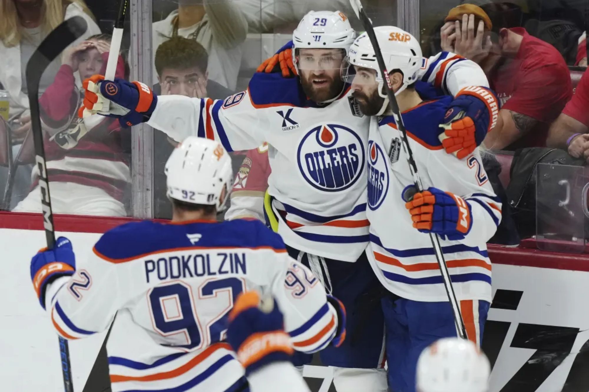 Leon Draisaitl scores another OT goal as Oilers beat Panthers in Stanley Cup Game 4 to even series