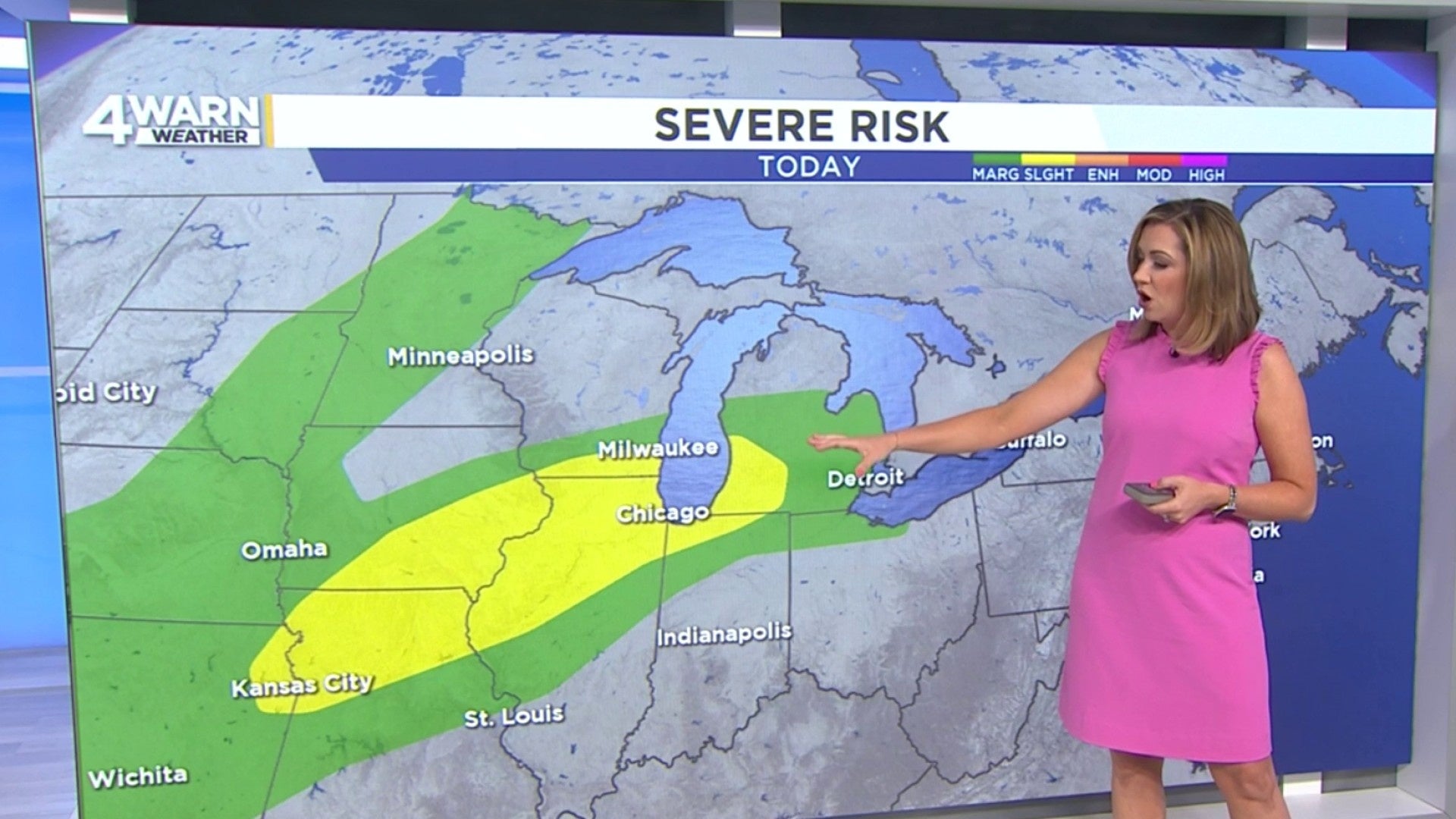 Strong to severe storm chances in Metro Detroit — What to know