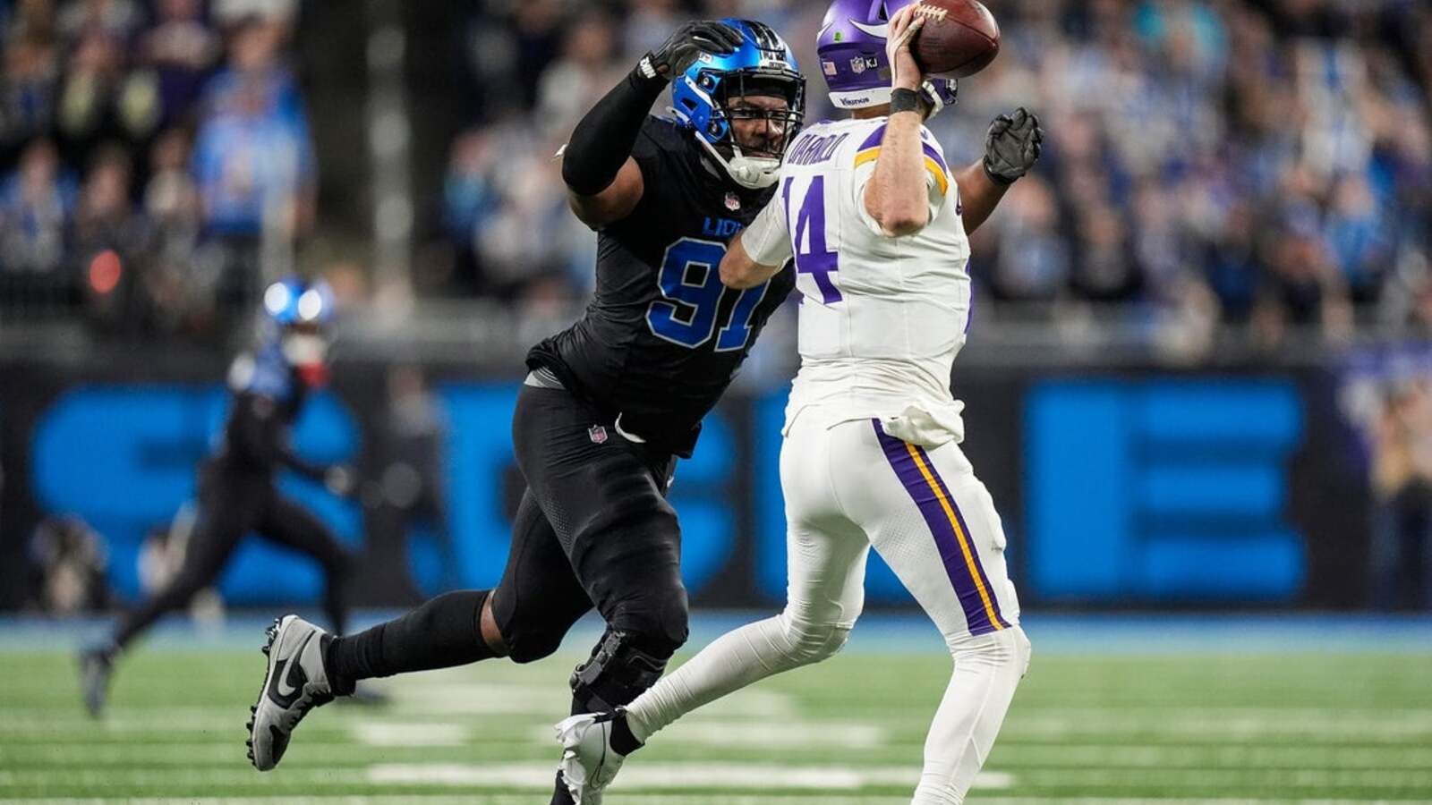 Lions DE Levi Onwuzurike to miss start of season