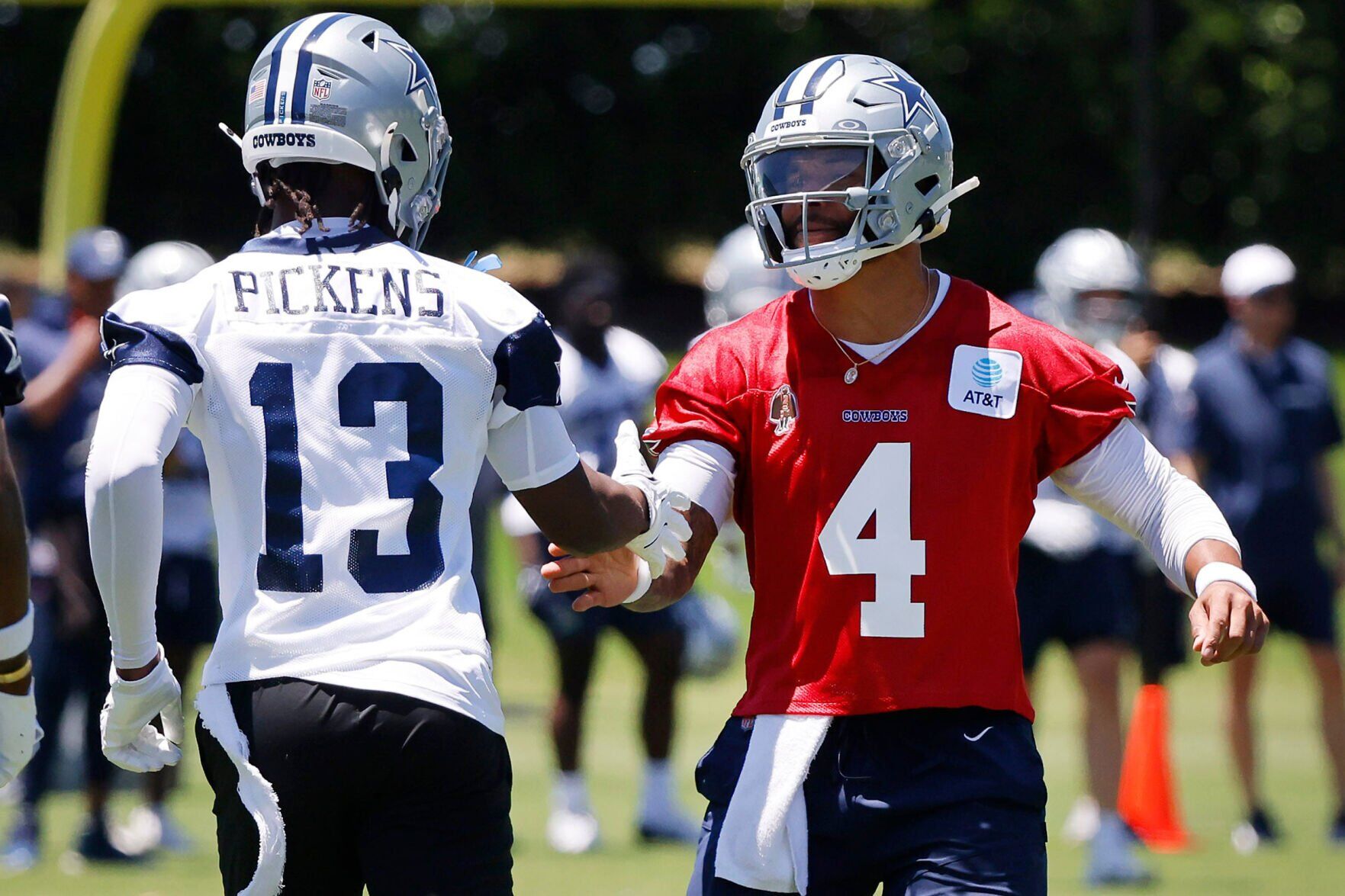  Cowboys QB Dak Prescott excited to see CeeDee Lamb, George Pickens relationship grow