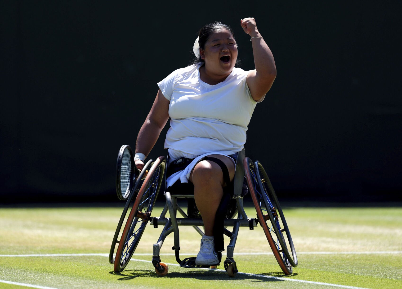  Wang Ziying of China wins women’s wheelchair singles at Wimbledon