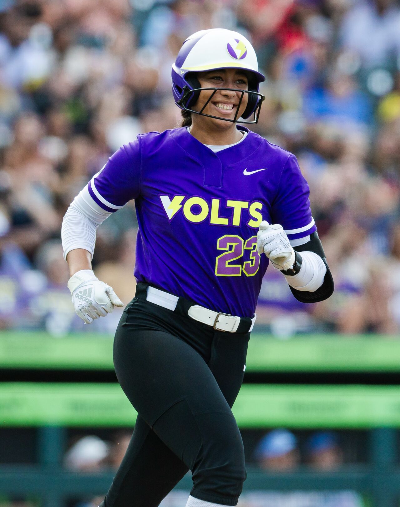 Volts rough up Bandits, Kennedy in AUSL action