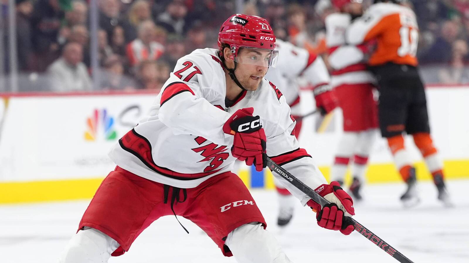 Hurricanes sign Tyson Jost to one-year contract