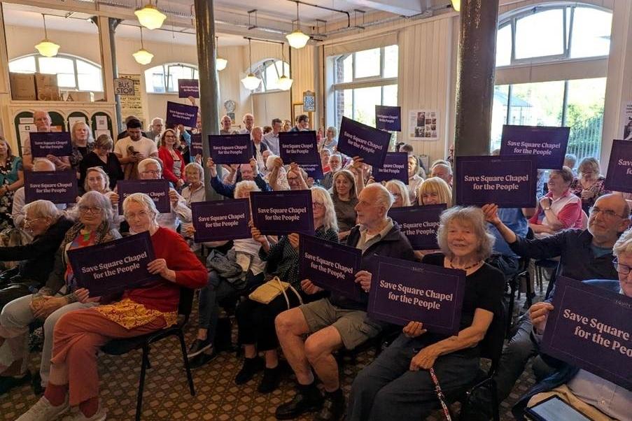  Save Square Chapel: Campaigners fighting to reopen troubled Halifax theatre call for ‘decisions to be taken quickly’