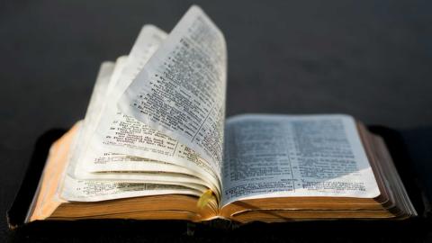 ‘Abundant Life’: Study Finds Bible-Reading Is Better Self-Care Than Exercise